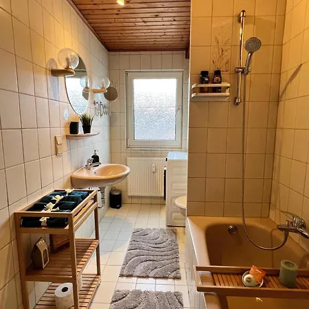 Wohnen Zuhause Fuer Bis Zu 5 Personen Διαμέρισμα Τσέλε